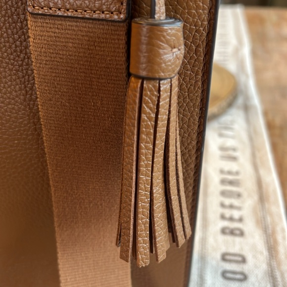 Tori Burch Thea Web Bag - Picture 6 of 12